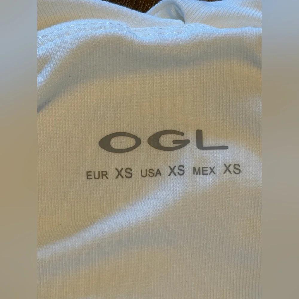 OGL Criss Cross Off Shoulder New Airy Brami Top PURE WHITE XS - Picture 5 of 8